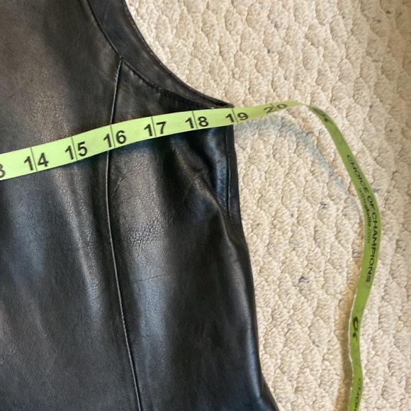 Preston & York Black Leather Vest - Picture 7 of 8